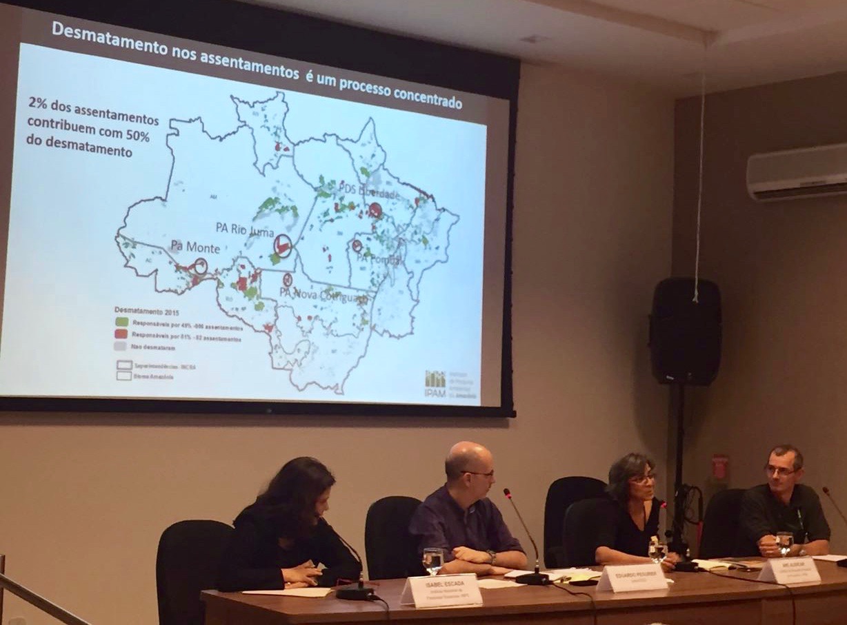 Seminário debate causas e possíveis soluções para o desmatamento da Amazônia