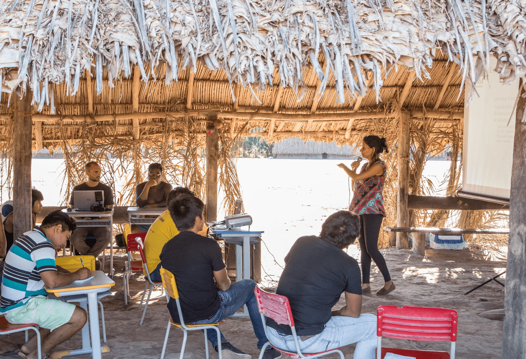 Indígenas transpõem barreiras para conquistar voz no debate climático