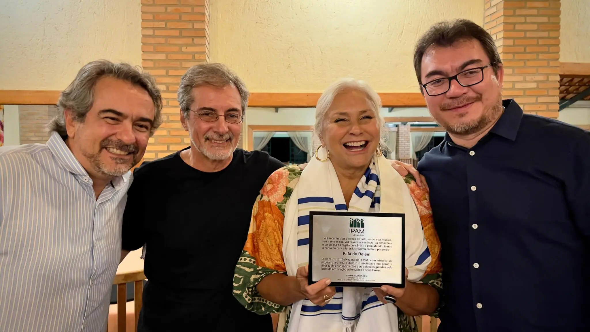 Fafá de Belém recebe homenagem e é nomeada embaixadora do IPAM