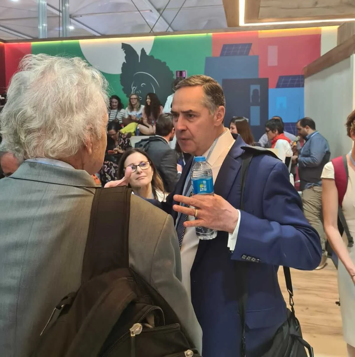 Barroso defende atuação do Judiciário em questões climáticas