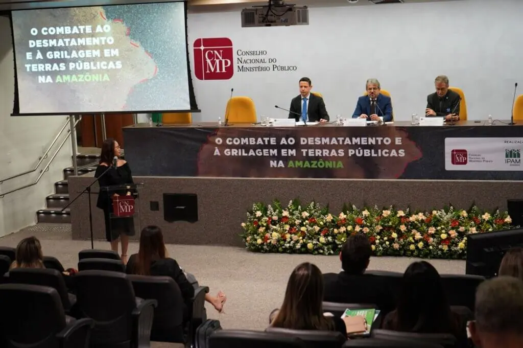Mesa de abertura do evento O Combate ao Desmatamento e à Grilagem em Terras Públicas na Amazônia. Foto: Secom/CNMP