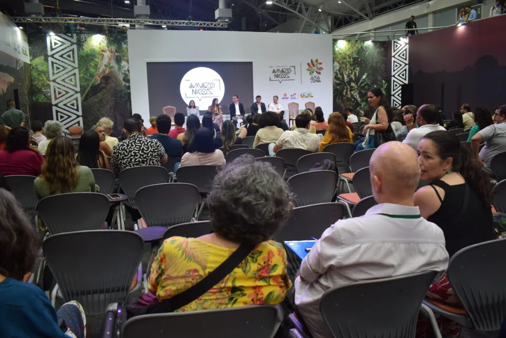Diretores, pesquisadores e especialistas do IPAM debateram mudanças climáticas, combate ao desmatamento, desenvolvimento sustentável, dentre outros temas. Foto: Sara Leal/IPAM