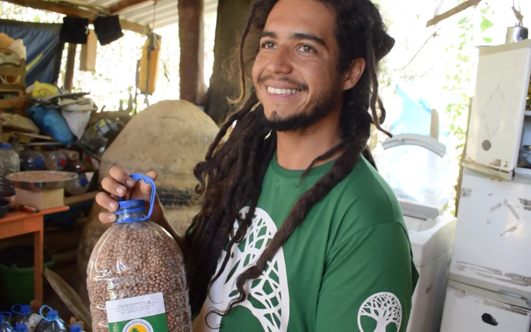 Castor: o cerratense multifacetado e o resgate das sementes do bioma