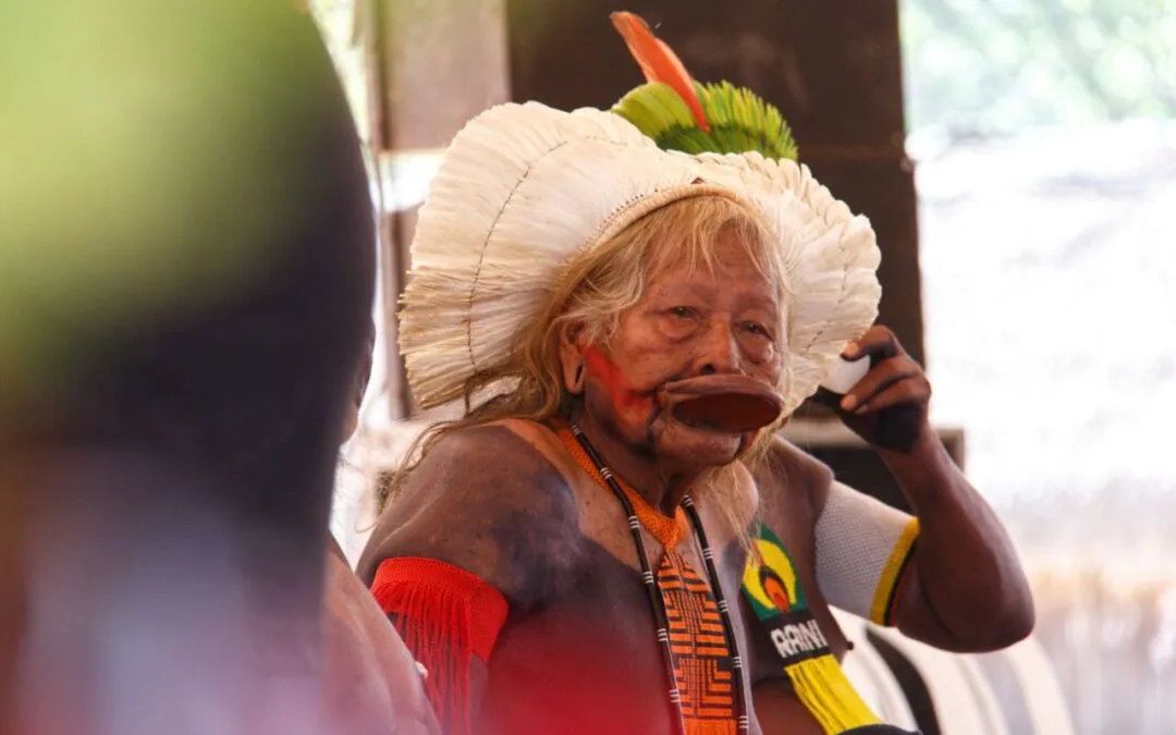 Cacique Raoni faz chamado em prol do futuro em novo documentário