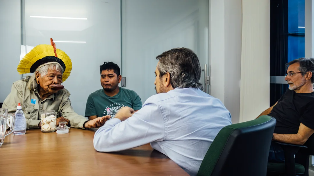 Cacique Raoni visita IPAM e faz apelo por defesa da natureza