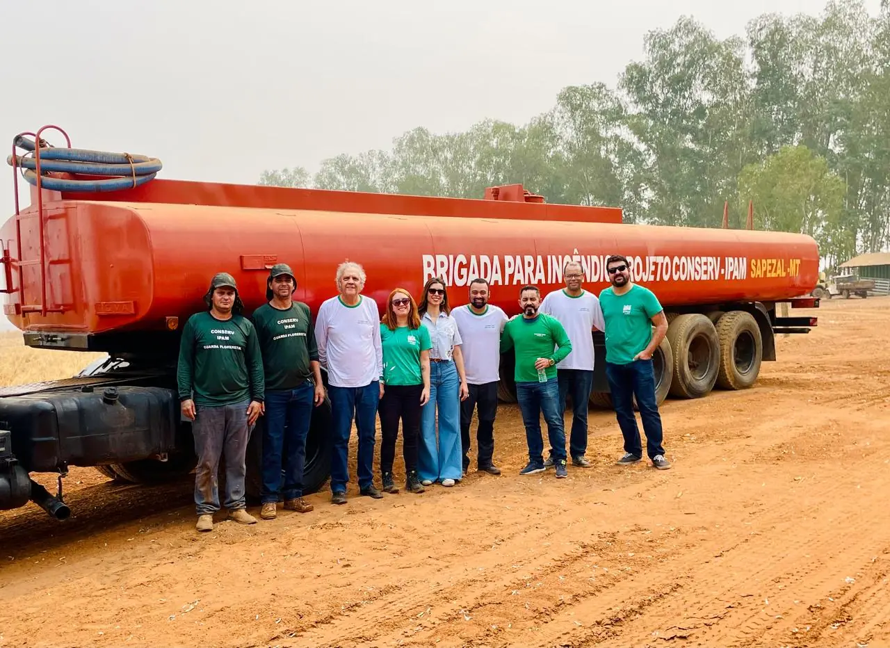 Caminhão de combate a incêndio comprado com valor pago pelo CONSERV (Foto: IPAM)