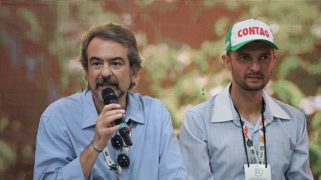 André Guimarães no Fórum Internacional de Agricultura Familiar e das Comunidades Tradicionais, ocorrido na Agrizone. Crédito: Lucas Guaraldo/IPAM. Foto presente na matéria: "COP30: Plano para fim dos combustíveis fósseis é decisivo para Amazônia, aponta IPAM"
