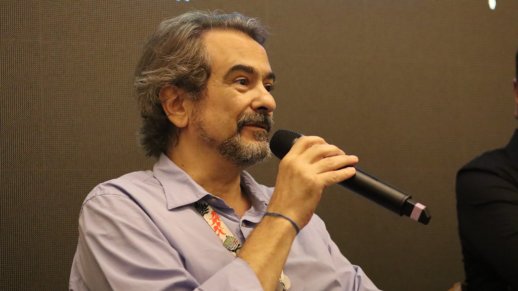 “COP30 começou bem e precisa avançar em diálogo sobre combustíveis fósseis”